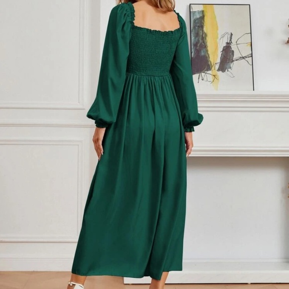 NWOT Women's Dress - Aline/Bishop Sleeve - Picture 2 of 6